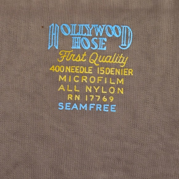 Hollywood Hose Stockings First Quality Seam Free Microfilm Nylon 9.5 - Picture 5 of 5